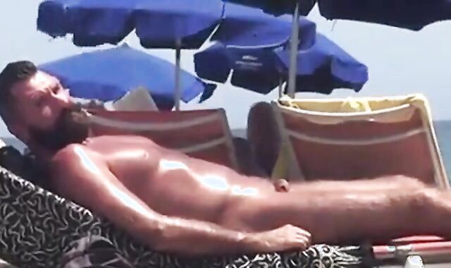 Big-Cock Daddy Bear at the Beach