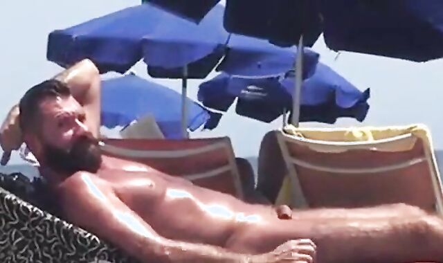 Big-Cock Daddy Bear at the Beach