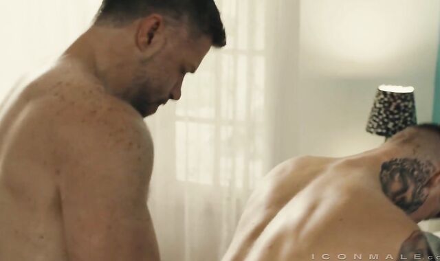 IconMale.com: Stuffing rock-hard beside tatted yankee parent