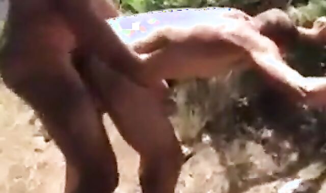 Amateur Beach Action: Resident Fucks Married Czech Tourist Outdoors 2