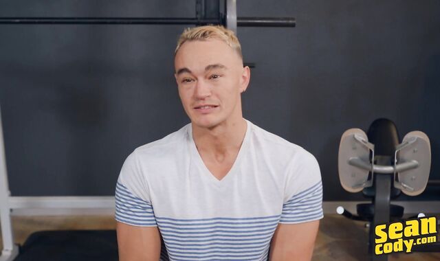 Kieran & Jayce: naked - Yankee fun