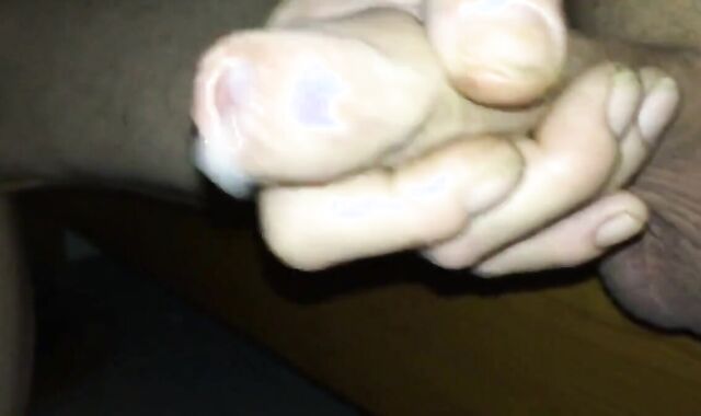 Outdoor Amateur Handjob Masturbation September 2018