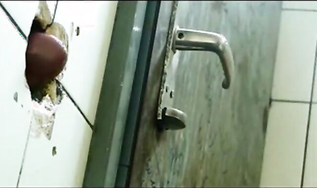 Fat Cock Gloryhole Amateur Blowjob