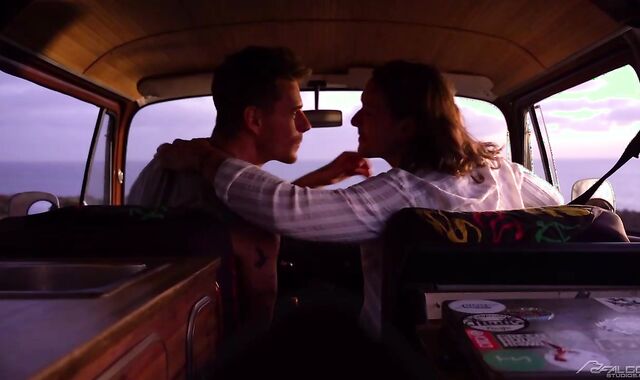 FalconStudios - Tough romp with Greyson Lane & Dan Saxon