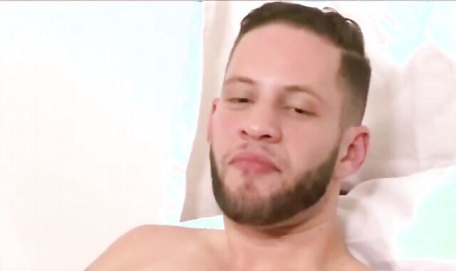 GayRoom - Jordan Manager Well-Lubed Up Rubdown shag