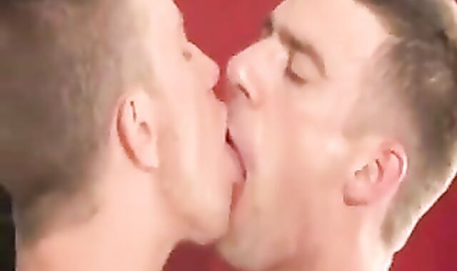 German Junge penetrating