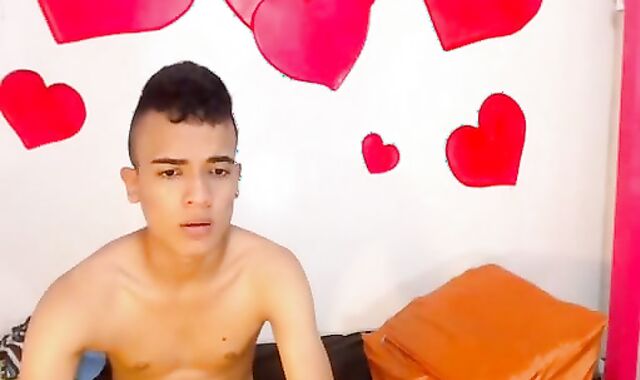 HISPANIC HOMOSEXUALS' HOMEVIDEO