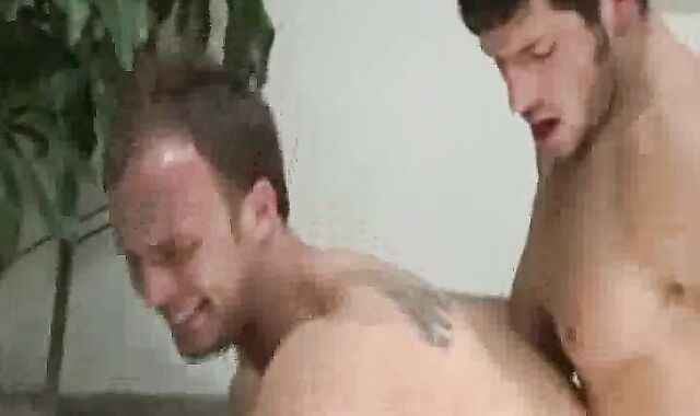 Leo Giamani penetrate appetizing