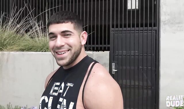 Damien S. - POINT OF VIEW Hook up