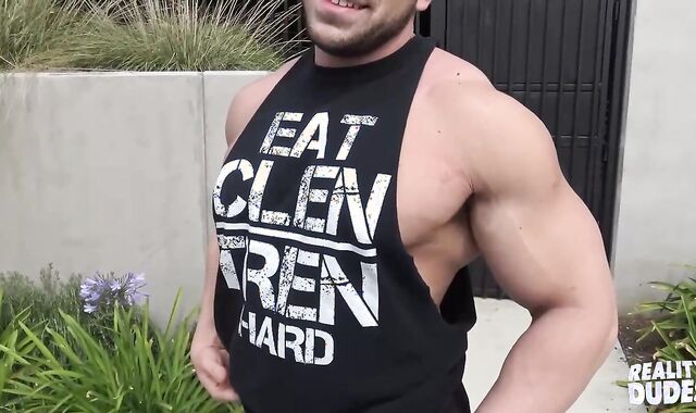 Damien S. - POINT OF VIEW Hook up