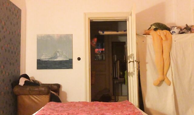 teenie IS ALWAYS THIRSTY FOR naked sausage