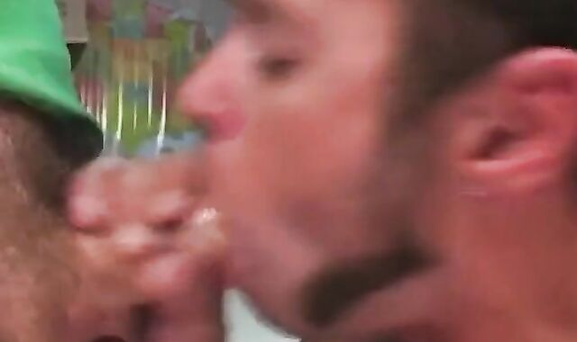 Cum Tribute: Blowjob by Amateur Man