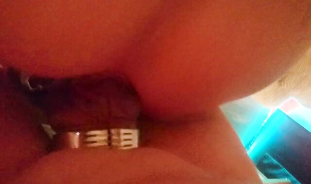 Bareback Anal mit einem großen Schwanz