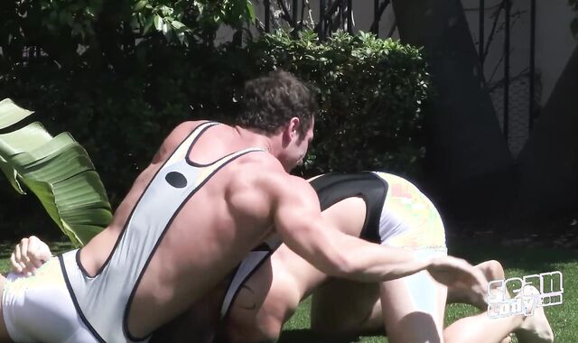 Brandon & Kristian: sans a condom - brown sphincter Gig