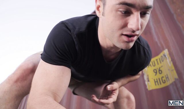 Bottom Fishing - Pierce Paris, Michael Boston Yankee tear up