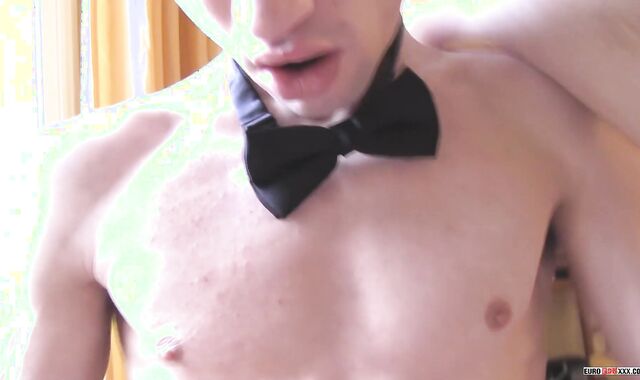 EuroBoyXXX.com: Scott with Kyle in the desert