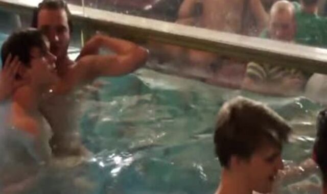 Barebacking European plenty of