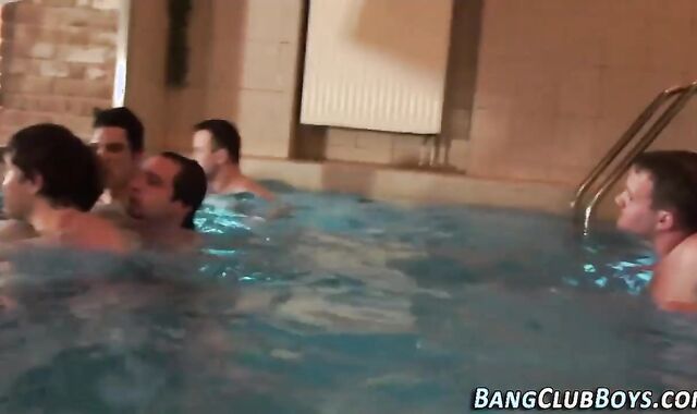 Barebacking European plenty of