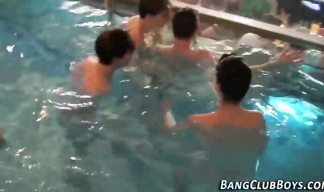 Barebacking European plenty of