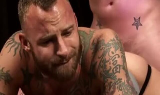 Muscle studs BB pummel