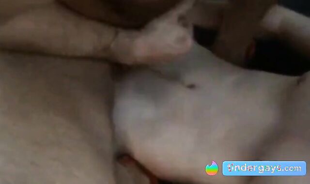 Amateur Bareback Threesome with Big Cocks