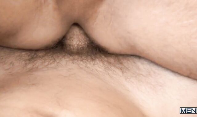 DrillMyHole: Yankee getting facial cumshot in the douche