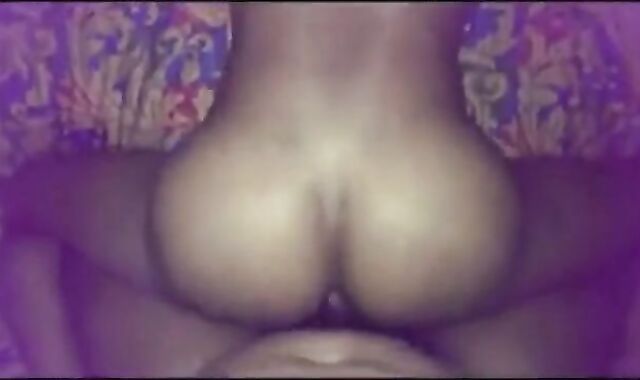 Black Bareback Amateur Fucks His Boyfriend's Rump 2