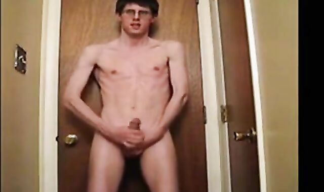 Skinny Nerd Twink Amateur