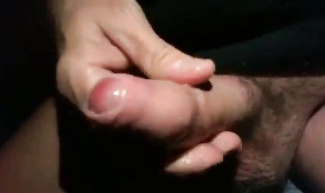 Homemade Masturbation: Cumming in Foreskin