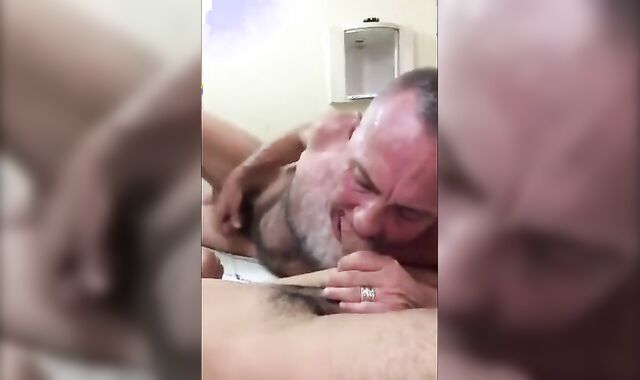 Amateur Daddy Gives Blowjob