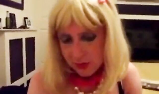 Submissive Crossdresser's Blowjob Training