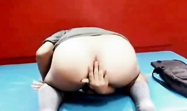 Skinny Amateur Strips on Webcam