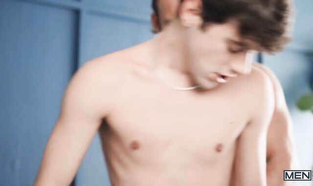 Ravage My Crevasse: Yankee Joey Mills gets choking