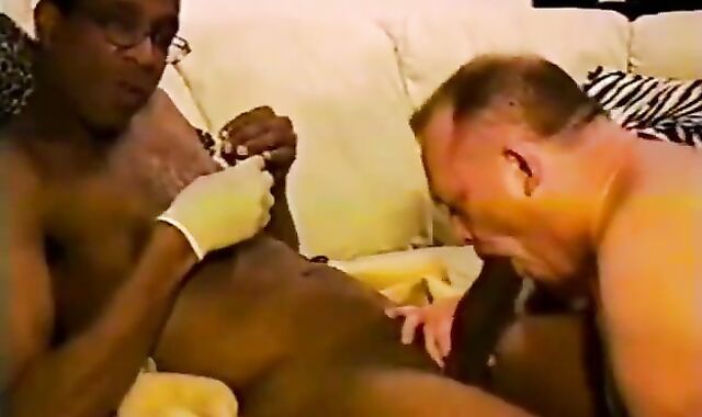 Big Dick Blowjob: White Daddy Sucks Mr. 18 Inches 2