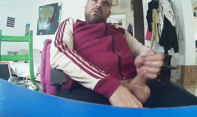 Big-Cock Bear Masturbating on Webcam 2