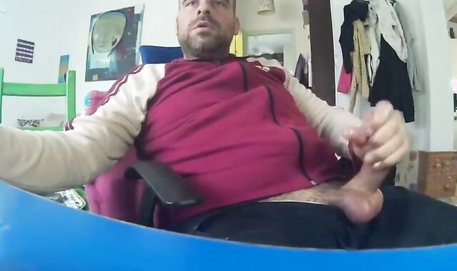 Big-Cock Bear Masturbating on Webcam 2