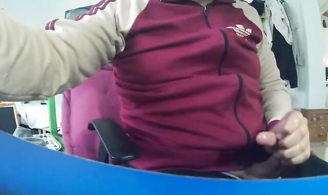 Big-Cock Bear Masturbating on Webcam 2