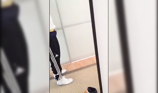 Twink Handjob Amateur Video - Sehr Geil 2