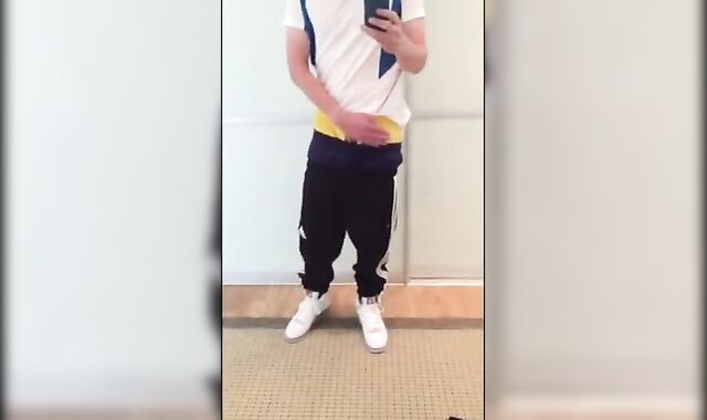 Twink Handjob Amateur Video - Sehr Geil 2