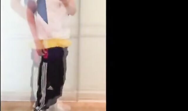 Twink Handjob Amateur Video - Sehr Geil 2