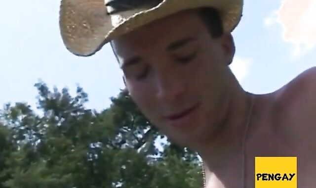 Twinks Wrestle and Suck Outdoors on Webcam