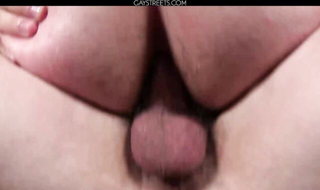 Aiden Lewis Fucks Alex Jordan