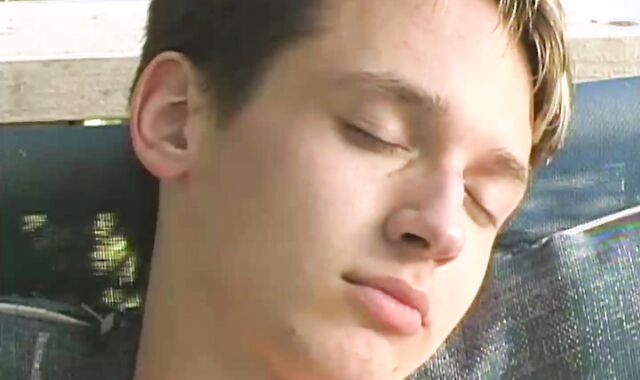 Bradley Gage And Trey Suck Buddies