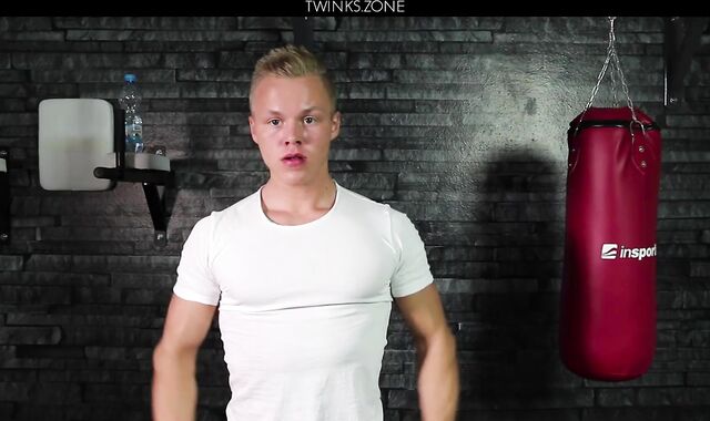 Part One Flexing Muscle Worship Pissing Peter Homely