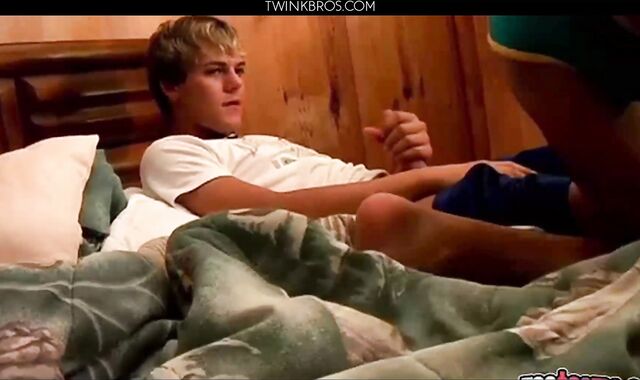 Dillon And Kyros Twink Feet Cummers