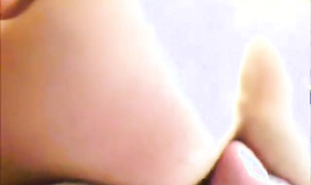 Hands-Free Self-Fuck with a Cum-Blasting Ending 2