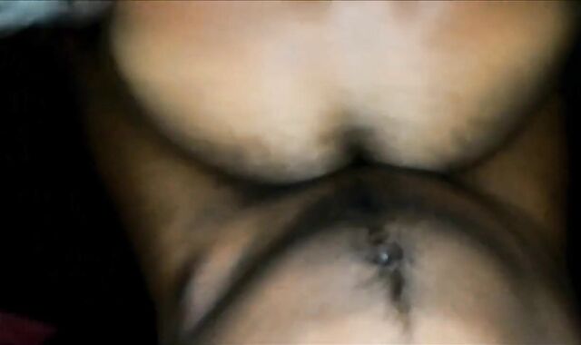 Amateur Asian Blowjob: Two Sri Lankan Men Have Passionate Sex