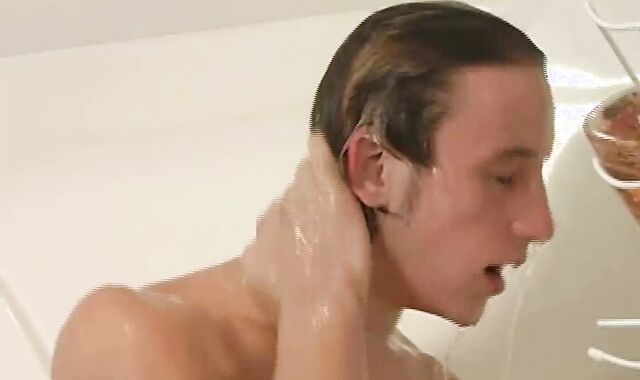 Lucas Shower