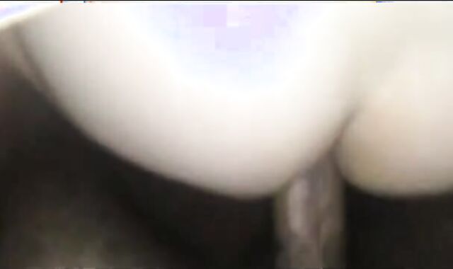 Bareback Big Cock Fucks Beyaz Gotlu