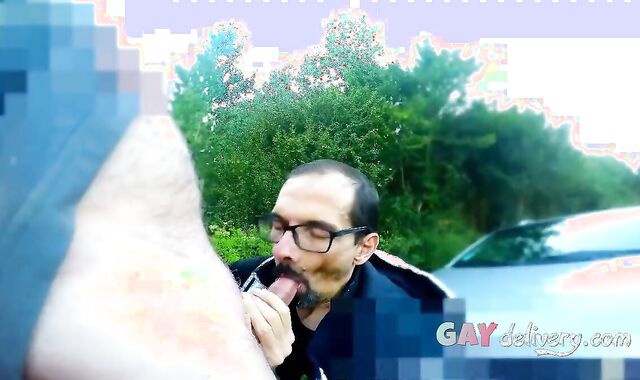 Pipe au Lac: Outdoor Blowjob with Hunks